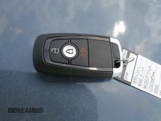 2020 Ford Escape SE с VIN 1FMCU0G65LUC00263, выставлен на аукционе IAAI как лот 42281995 с пробегом 62 091 миль миль и . История ставок и продаж доступна на DreamBid. Изображение 11.