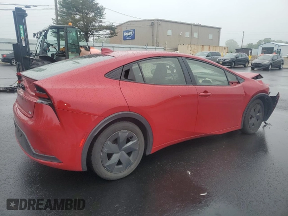 2023 Toyota Prius LE z VIN JTDACAAU7P3002906, wystawiony jako Copart lot #56952795 z przebiegiem 38 900 mil mil oraz Nie do naprawy • Non repairable. Historia ofert i sprzedaży dostępna na DreamBid. Obrazek 3.