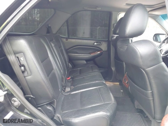 2004 Acura MDX Touring Pkg with VIN 2HNYD18624H557669, listed as a IAAI auction lot 41956830 with 211,663 mi miles. Bid and sale history available at carsss.com. Image 8.