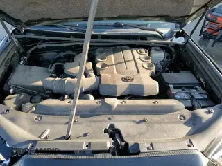 2019 Toyota 4Runner SR5 с VIN JTEBU5JR4K5700953, выставлен на аукционе Copart как лот 71992185 с пробегом 101 749 миль миль и Списание • Salvage title. История ставок и продаж доступна на DreamBid. Изображение 16.