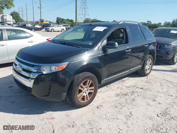 2012 Ford Edge SE with VIN 2FMDK3GC0CBA57889, listed as a IAAI auction lot 42074102 with 173,576 mi miles. Bid and sale history available at carsss.com. Image 2.