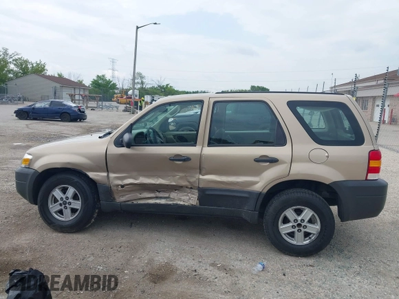 2007 Ford Escape XLS with VIN 1FMYU02Z37KA07375, listed as a IAAI auction lot 42452709 with 201,316 mi miles and . Bid and sale history available at DreamBid. Image 14.