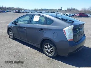 2010 Toyota Prius II with VIN JTDKN3DU9A0099105, listed as a IAAI auction lot 42059187 with 200,718 mi miles. Bid and sale history available at carsss.com. Image 3.