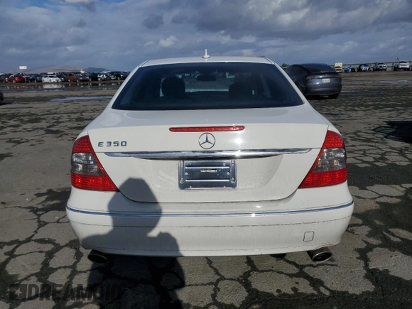 2007 Mercedes-Benz E-Class 3.5L with VIN WDBUF56X47B084760, listed as a Copart auction lot 84942024 with 117,213 mi miles and Salvage Title. Bid and sale history available at carsss.com. Image 6.