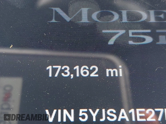 2017 Tesla Model S 100D z VIN 5YJSA1E27HF208282, wystawiony jako IAAI lot #41362736 z przebiegiem 173 162 mil mil oraz . Historia ofert i sprzedaży dostępna na DreamBid. Obrazek 15.
