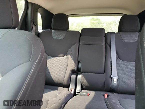 2016 Jeep Cherokee Latitude с VIN 1C4PJMCS1GW111194, выставлен на аукционе Copart как лот 59280535 с пробегом 113 230 миль миль и На запчасти • Non repairable. История ставок и продаж доступна на DreamBid. Изображение 10.