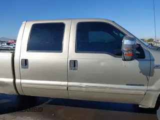 2001 Ford Super Duty F-250 XL with VIN 3FTNW21F21MA21921, listed as a IAAI auction lot 41503819 with 286,317 mi miles. Bid and sale history available at carsss.com. Image 13.