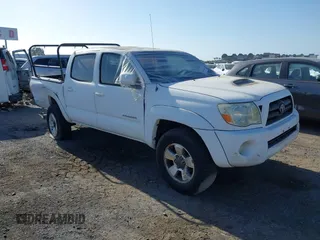 2008 Toyota Tacoma with VIN 3TMLU42N28M019658, listed as a IAAI auction lot 42178962 with 165,364 mi miles and . Bid and sale history available at DreamBid. Image 1.