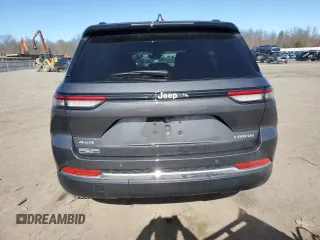2025 Jeep Grand Cherokee Laredo with VIN 1C4RJHAG0SC268997, listed as a Copart auction lot 45860945 with 1,036 mi miles and Salvage Title. Bid and sale history available at DreamBid. Image 6.