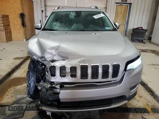 2019 Jeep Cherokee Limited with VIN 1C4PJMDX1KD329862, listed as a Copart auction lot 54005945 with 60,710 mi miles and Salvage Title. Bid and sale history available at DreamBid. Image 5.
