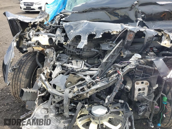 2015 Jeep Cherokee Latitude z VIN 1C4PJMCS2FW753051, wystawiony jako Copart lot #55651655 z przebiegiem 116 766 mil mil oraz Szkoda całkowita • Salvage title. Historia ofert i sprzedaży dostępna na DreamBid. Obrazek 11.