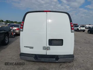 2014 Chevrolet Express Cargo Van with VIN 1GCSGAFX2E1121841, listed as a IAAI auction lot 42028712 with 164,768 mi miles. Bid and sale history available at carsss.com. Image 17.