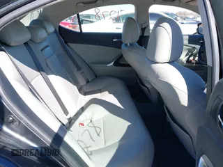 2007 Lexus IS 250 with VIN JTHCK262X75010574, listed as a IAAI auction lot 41741278 with 154,327 mi miles. Bid and sale history available at carsss.com. Image 8.