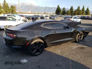 2019 Chevrolet Camaro 2SS with VIN 1G1FH1R78K0132170, listed as a Copart auction lot 72688402 with 56,379 mi miles. Bid and sale history available at carsss.com. Image 3.