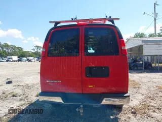2017 Chevrolet Express Cargo Van with VIN 1GCWGAFG3H1350048, listed as a IAAI auction lot 41881164 with 115,430 mi miles. Bid and sale history available at carsss.com. Image 17.