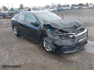 2018 Honda Civic Sedan LX with VIN 2HGFC2F55JH562622, listed as a IAAI auction lot 40886948 with 175,878 mi miles. Bid and sale history available at carsss.com. Image 1.