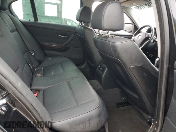 2009 BMW 3 Series 328i with VIN WBAPH77549NM31598, listed as a Copart auction lot 56257745 with 102,495 mi miles and Salvage title. Bid and sale history available at DreamBid. Image 10.
