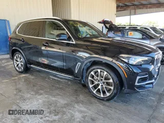 2023 BMW X5 xDrive45e with VIN 5UXTA6C07P9P02202, listed as a Copart auction lot 63972883 with 2,072 mi miles and Clean Title. Bid and sale history available at carsss.com. Image 4.