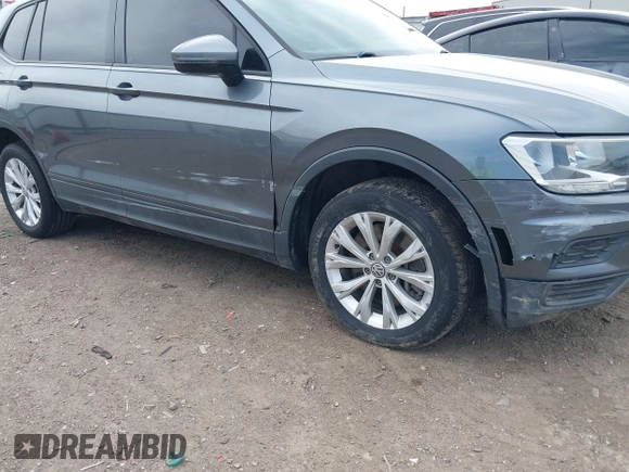 2019 Volkswagen Tiguan S с VIN 3VV1B7AX7KM013381, выставлен на аукционе IAAI как лот 41813840 с пробегом 89 258 миль миль и . История ставок и продаж доступна на DreamBid. Изображение 19.