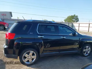 2013 GMC Terrain SLT с VIN 2GKALWEK3D6178365, выставлен на аукционе IAAI как лот 40459402 с пробегом 204 481 миль миль и . История ставок и продаж доступна на DreamBid. Изображение 13.