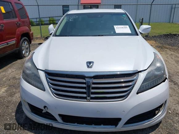 2014 Hyundai Equus Signature z VIN KMHGH4JHXEU087162, wystawiony jako IAAI lot #42318205 z przebiegiem 83 352 mil mil oraz . Historia ofert i sprzedaży dostępna na DreamBid. Obrazek 21.