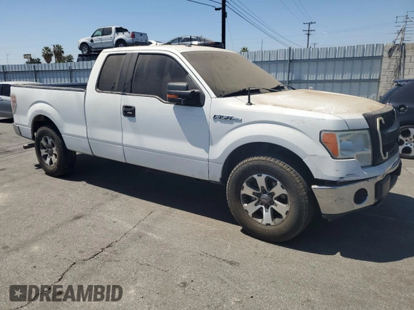 2013 Ford F-150 XL с VIN 1FTFX1CF4DFB45542, выставлен на аукционе Copart как лот 66736905 с пробегом 239 949 миль миль и Списание • Salvage title. История ставок и продаж доступна на DreamBid. Изображение 4.