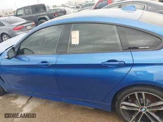 2019 BMW 4 Series 440i with VIN WBA4J5C5XKBM66154, listed as a IAAI auction lot 42061381 with 41,926 mi miles. Bid and sale history available at carsss.com. Image 15.