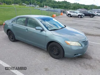 2008 Toyota Camry LE with VIN 4T4BE46K18R028454, listed as a IAAI auction lot 42264751 with 263,988 mi miles and . Bid and sale history available at DreamBid. Image 1.