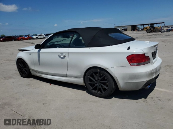2009 BMW 1 Series 135i with VIN WBAUN93599VK40210, listed as a Copart auction lot 54166905 with 148,899 mi miles and Salvage title. Bid and sale history available at DreamBid. Image 2.