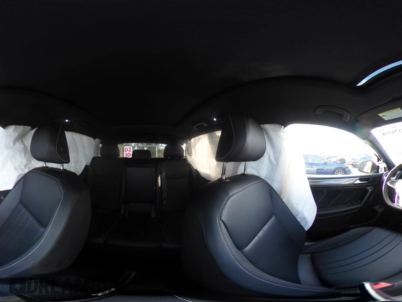 2023 Volkswagen Tiguan SE R-Line Black с VIN 3VVCB7AX0PM092375, выставлен на аукционе IAAI как лот 42176568 с пробегом 25 037 миль миль и . История ставок и продаж доступна на DreamBid. Изображение 19.