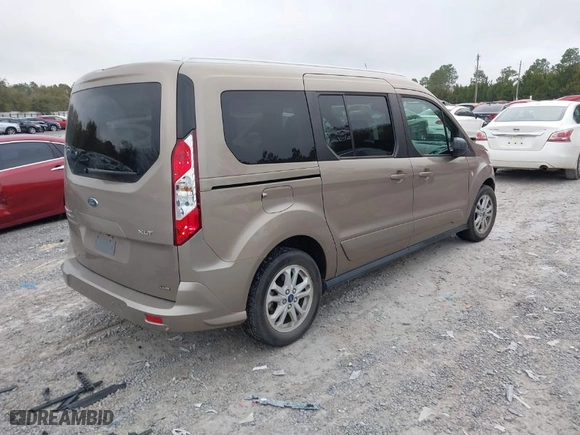 2021 Ford Transit Connect Wagon XLT with VIN NM0GE9F22M1483551, listed as a IAAI auction lot 41443331 with 14,012 mi miles. Bid and sale history available at carsss.com. Image 4.