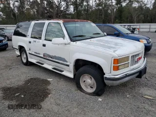 1995 GMC Suburban z VIN 1GKFK16K3SJ704911, wystawiony jako Copart lot #88326825 z przebiegiem 191 006 mil mil oraz Szkoda całkowita • Salvage title. Historia ofert i sprzedaży dostępna na DreamBid. Obrazek 4.