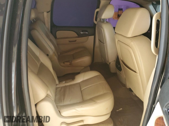 2007 Chevrolet Suburban LTZ with VIN 1GNFK163X7J252250, listed as a Copart auction lot 58479585 with 269,637 mi miles and Clean title. Bid and sale history available at DreamBid. Image 11.