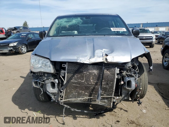 2020 Dodge Grand Caravan SE with VIN 2C4RDGBG5LR231498, listed as a Copart auction lot 49420885 with 14,750 mi miles and Salvage Title. Bid and sale history available at DreamBid. Image 5.