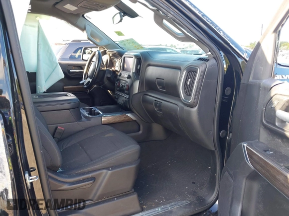 2020 Chevrolet Silverado 1500 RST with VIN 3GCPWDED8LG425742, listed as a IAAI auction lot 40720738 with Not Provided miles and . Bid and sale history available at DreamBid. Image 5.