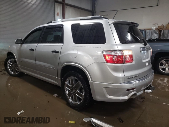 2011 GMC Acadia Denali with VIN 1GKKRTED1BJ238260, listed as a Copart auction lot 45913765 with 133,765 mi miles and Salvage Title. Bid and sale history available at DreamBid. Image 2.