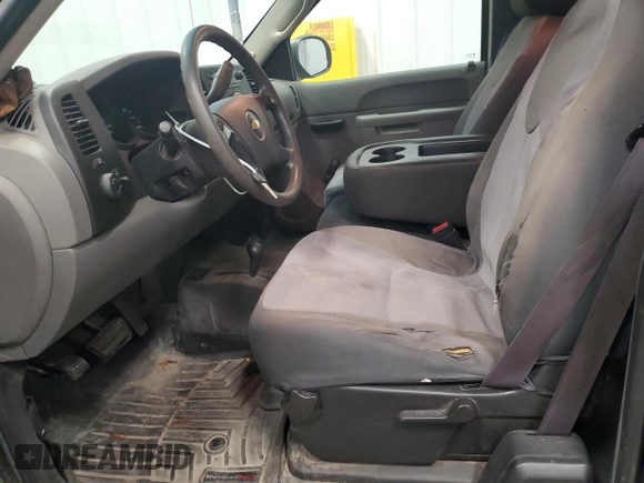 2011 Chevrolet Silverado 1500 Work Truck with VIN 1GCRKPEA3BZ316566, listed as a Copart auction lot 87537065 with 306,458 mi miles and Clean Title. Bid and sale history available at DreamBid. Image 7.