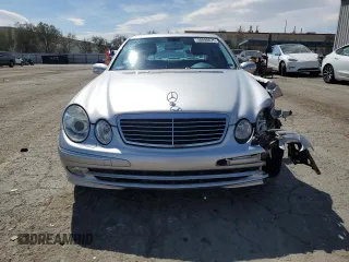 2003 Mercedes-Benz E-Class 5.0L with VIN WDBUF70J63A189963, listed as a Copart auction lot 50898675 with 130,264 mi miles and Salvage Title. Bid and sale history available at carsss.com. Image 5.