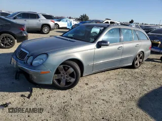 2004 Mercedes-Benz E 500 with VIN WDBUH83J94X119514, listed as a Copart auction lot 42388295 with 211,666 mi miles and Clean Title. Bid and sale history available at carsss.com. Image 1.