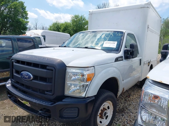 2012 Ford F-250 XL z VIN 1FDBF2B66CEC35476, wystawiony jako IAAI lot #42495436 z przebiegiem 505 745 mil mil oraz . Historia ofert i sprzedaży dostępna na DreamBid. Obrazek 16.