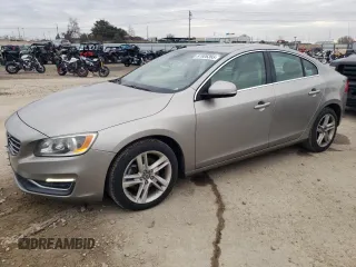 2015 Volvo S60 T5 Drive-E Premier Plus with VIN YV126MFC8F1307154, listed as a Copart auction lot 87926365 with 90,403 mi miles and Clean Title. Bid and sale history available at carsss.com. Image 1.