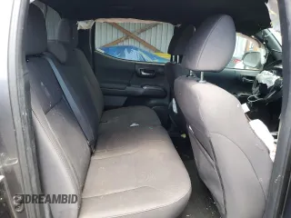 2017 Toyota Tacoma SR5 with VIN 5TFCZ5AN7HX070740, listed as a Copart auction lot 53649195 with 175,335 mi miles and Salvage Title. Bid and sale history available at carsss.com. Image 10.