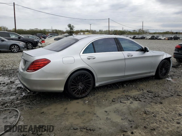2015 Mercedes-Benz S 550 with VIN WDDUG8FB2FA148714, listed as a Copart auction lot 52670345 with 226,473 mi miles and Salvage Title. Bid and sale history available at DreamBid. Image 3.