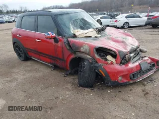 2015 MINI Cooper Countryman S with VIN WMWZC5C58FWP46721, listed as a IAAI auction lot 41889681 with 1 mi miles. Bid and sale history available at carsss.com. Image 1.