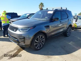 2018 Land Rover Discovery HSE Luxury with VIN SALRT2RV4JA049800, listed as a IAAI auction lot 41637444 with 57,452 mi miles. Bid and sale history available at carsss.com. Image 2.