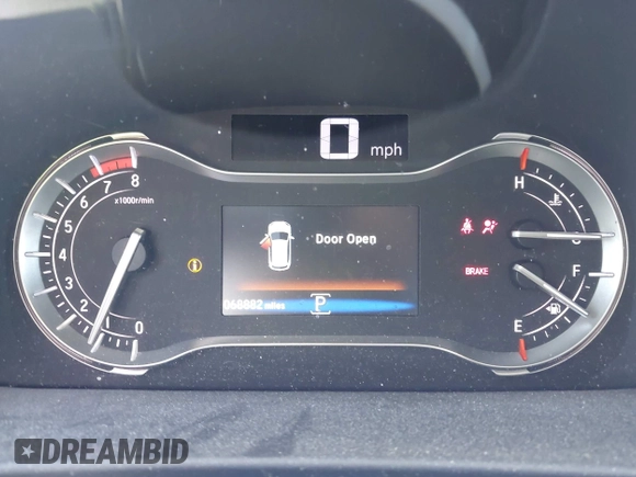 2016 Honda Pilot LX with VIN 5FNYF5H1XGB032851, listed as a IAAI auction lot 41998989 with 68,882 mi miles and . Bid and sale history available at DreamBid. Image 7.