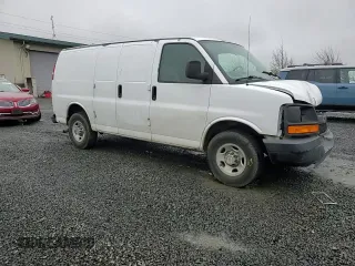 2006 Chevrolet Express Cargo Van with VIN 1GCGG25V061171537, listed as a Copart auction lot 44305285 with 98,495 mi miles and Salvage Title. Bid and sale history available at carsss.com. Image 12.