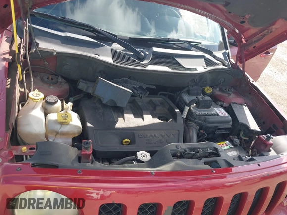 2014 Jeep Patriot Sport with VIN 1C4NJPBB5ED905733, listed as a IAAI auction lot 42757102 with 196,245 mi miles and . Bid and sale history available at DreamBid. Image 10.