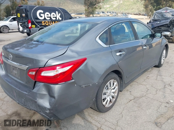 2016 Nissan Altima SR with VIN 1N4AL3AP4GC254415, listed as a IAAI auction lot 41905027 with 130,635 mi miles and . Bid and sale history available at DreamBid. Image 4.