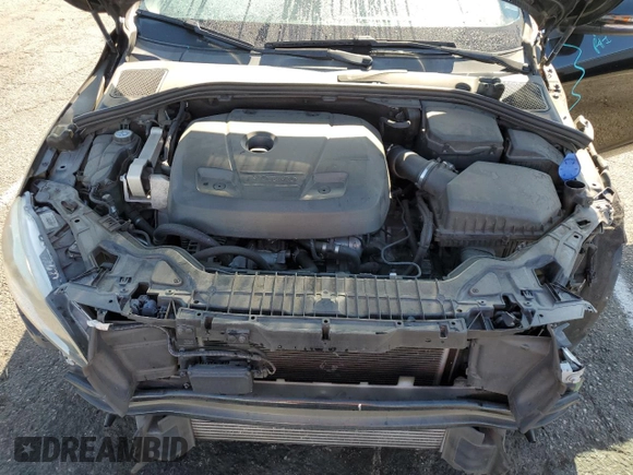 2015 Volvo S60 T5 Drive-E Platinum with VIN YV126MFM3F1358750, listed as a Copart auction lot 63055013 with 60,500 mi miles. Bid and sale history available at carsss.com. Image 11.